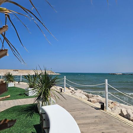 Dada Suites And Sea San Salvo Exterior foto